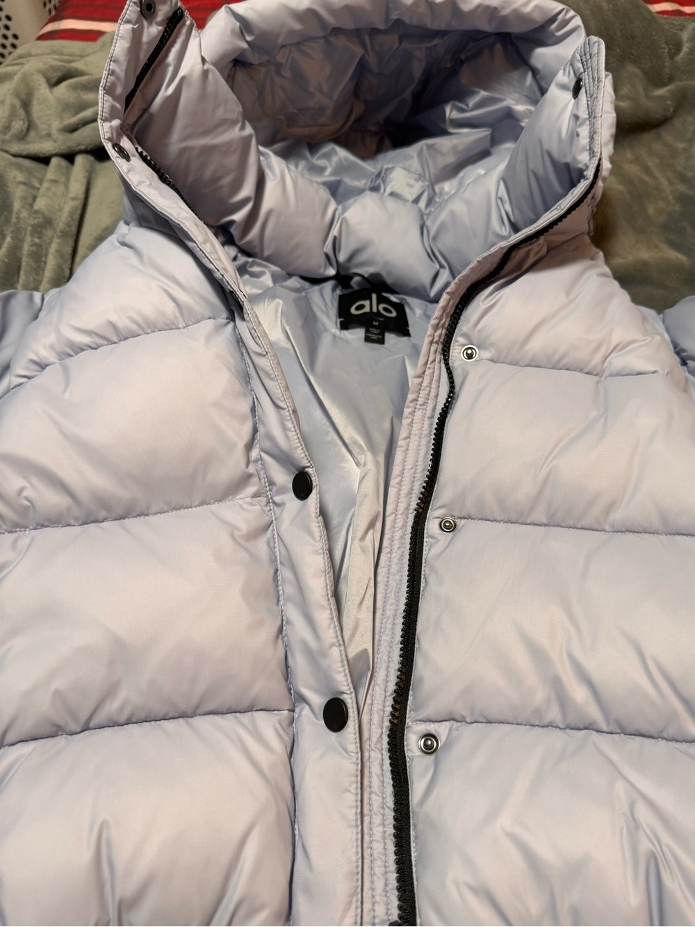 ALO Yoga winter frost Quilted Puffer Jacket